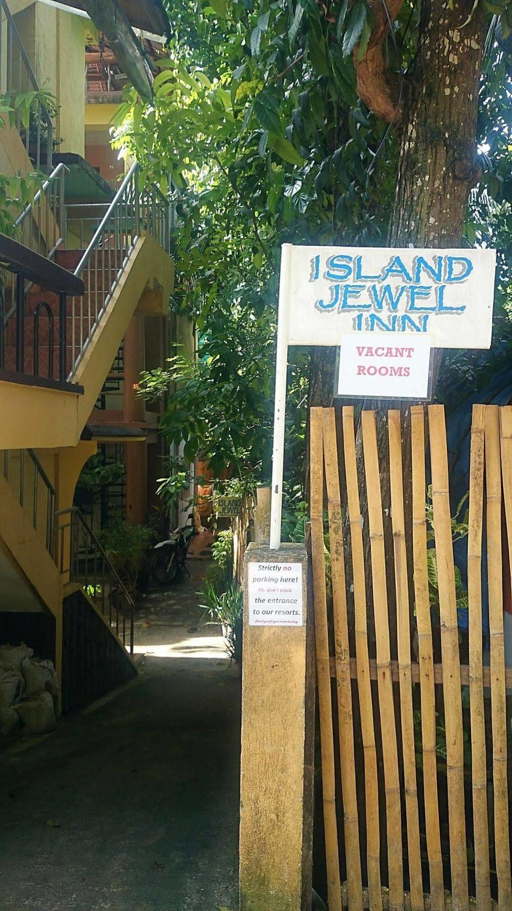 Island Jewel Inn Manoc-Manoc Exterior foto